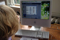 lady-on-computer lady-on-computer