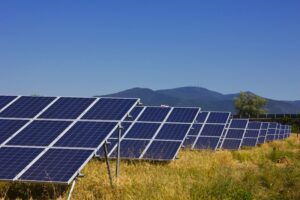 Lowering the price on large scale solar