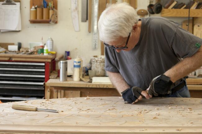 TreeOfLifeBed_ChipCarving_07